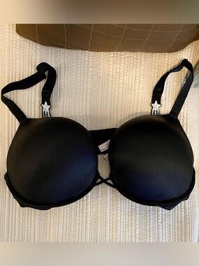 Victoria's Secret Black Star-Embellished Very Sexy Plunge Bombshell Bra